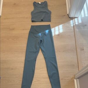 ALO Yoga Teal Leggings and Crop Top Set
